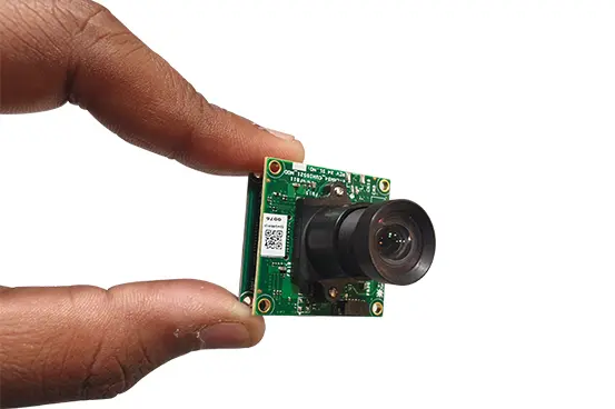this camera helps to produce clear images without noise