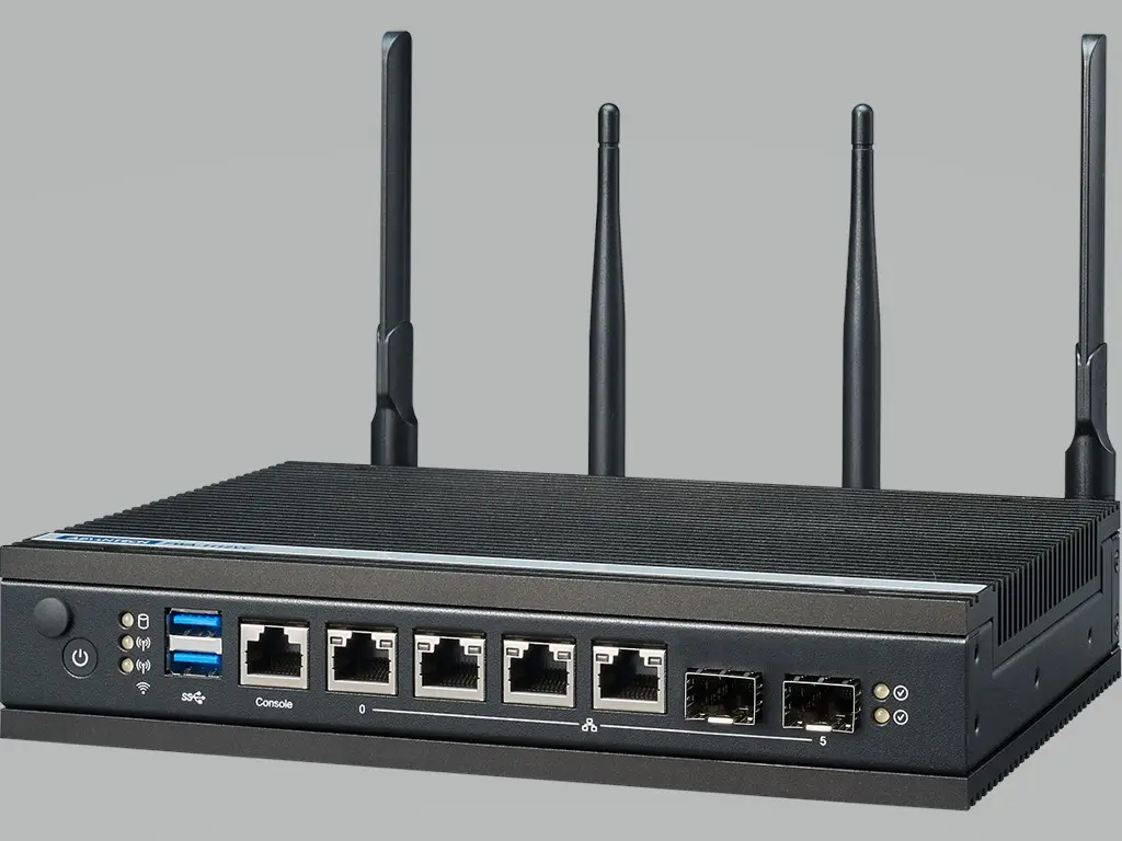 The FWA-1112VC is a fanless and compact platform that fits working environments where noise levels need to be kept down